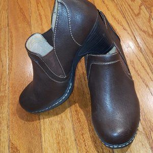 Croft & Barrow Ortholite shoes euc size 6